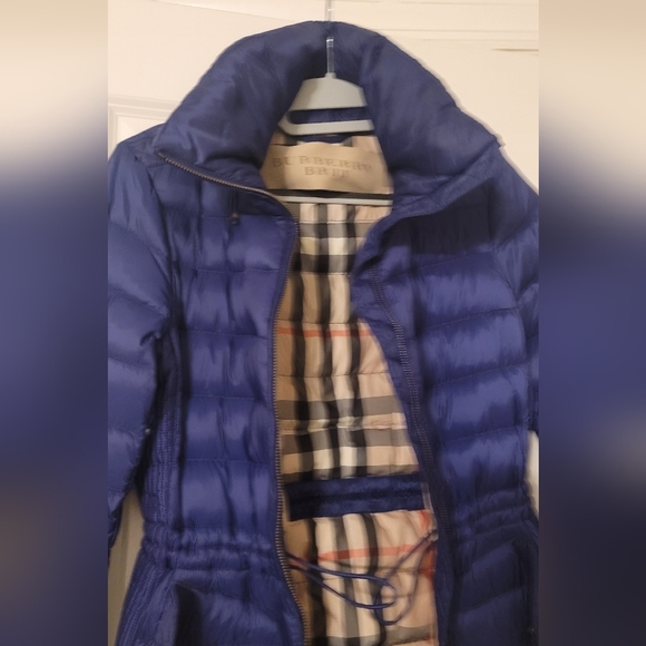 Burberry brit royal blue packable down jacket - Picture 2 of 5